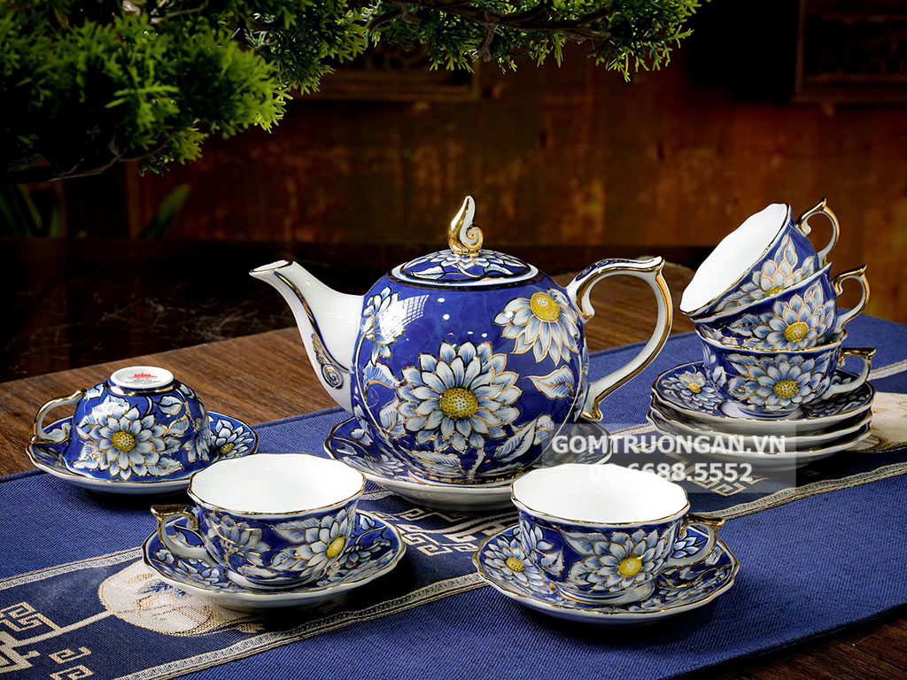 ấm ch&eacute;n b&aacute;t tr&agrave;ng 6