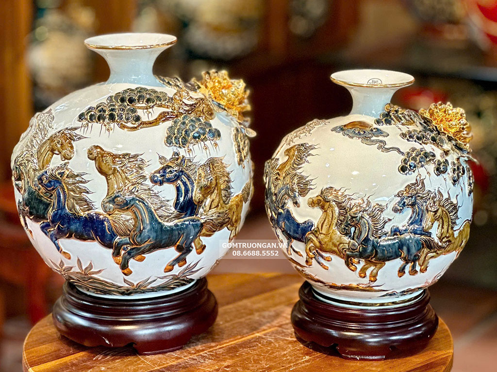 Gói giấy và tạo điểm nhấn bằng ruy băng