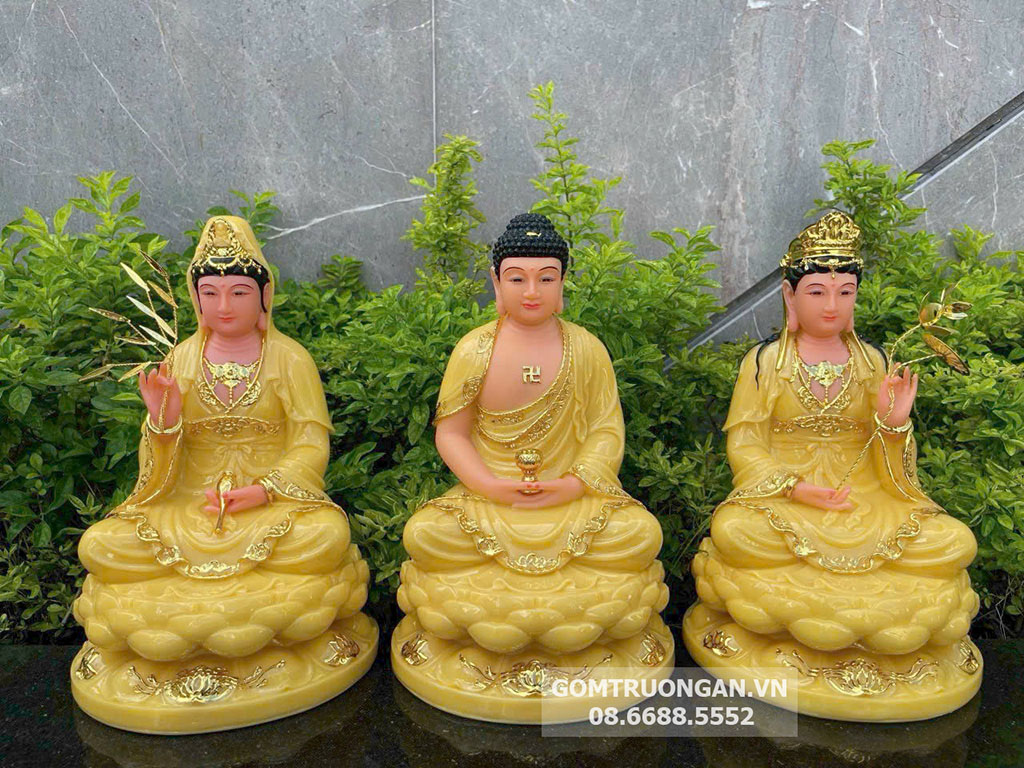 Những vật phẩm cần c&oacute; tr&ecirc;n b&agrave;n thờ Phật