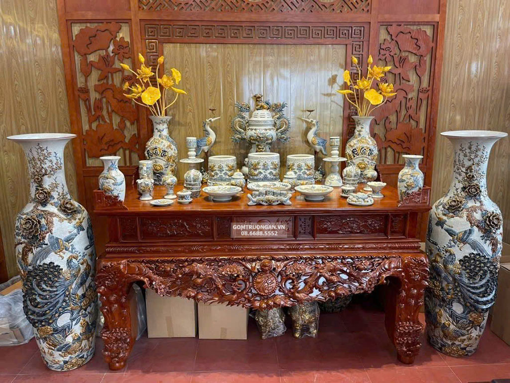 Chọn lọ lộc bình theo tuổi và mệnh: Đúng cách, đúng phong thủy