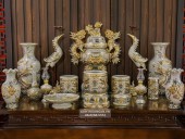 Phân biệt các loại đồ thờ bằng gốm, đồng, gỗ: Loại nào phù hợp với gia đình bạn?