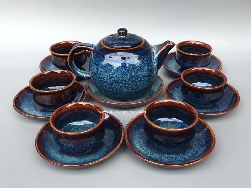 Bộ ấm chén Bát Tràng men hỏa biến dáng trống màu xanh M8 1