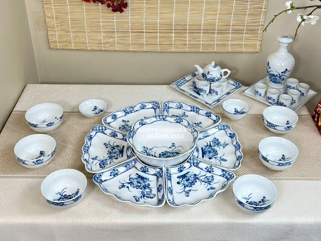 Bộ bát đĩa thờ cúng vẽ Hoa Sen men lam cỡ nhỏ đầy đủ 1