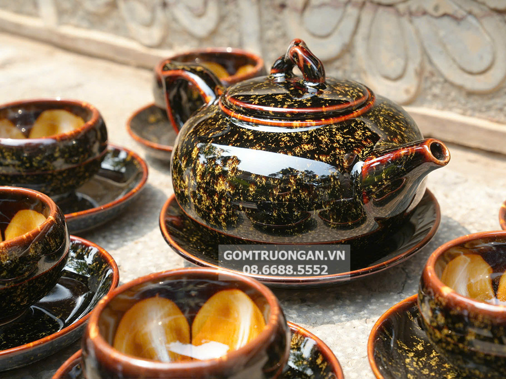 Bộ ấm chén Hoàng Kim Sa men hỏa biến Bát Tràng 3