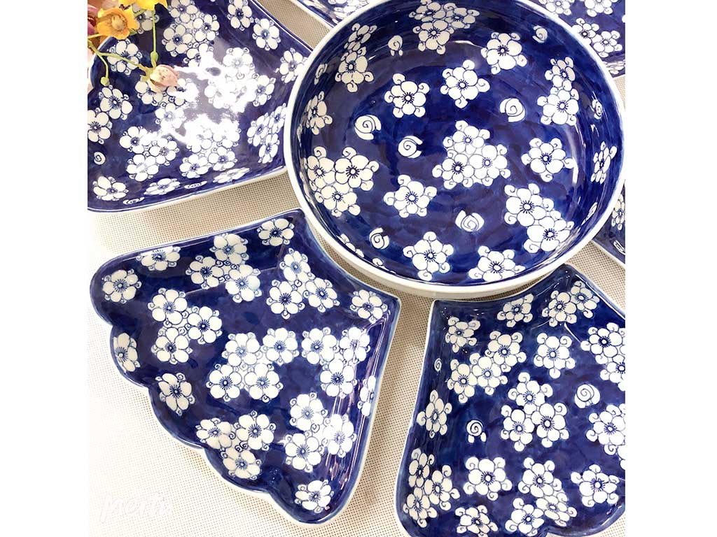 Bộ b&aacute;t đĩa B&aacute;t Tr&agrave;ng mặt trời đi băng ng&agrave;n hoa mai - c&aacute;nh