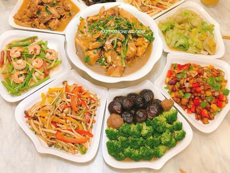 Bộ đĩa cánh hoa mặt trời men trắng trơn 10 người ăn - phía ngang