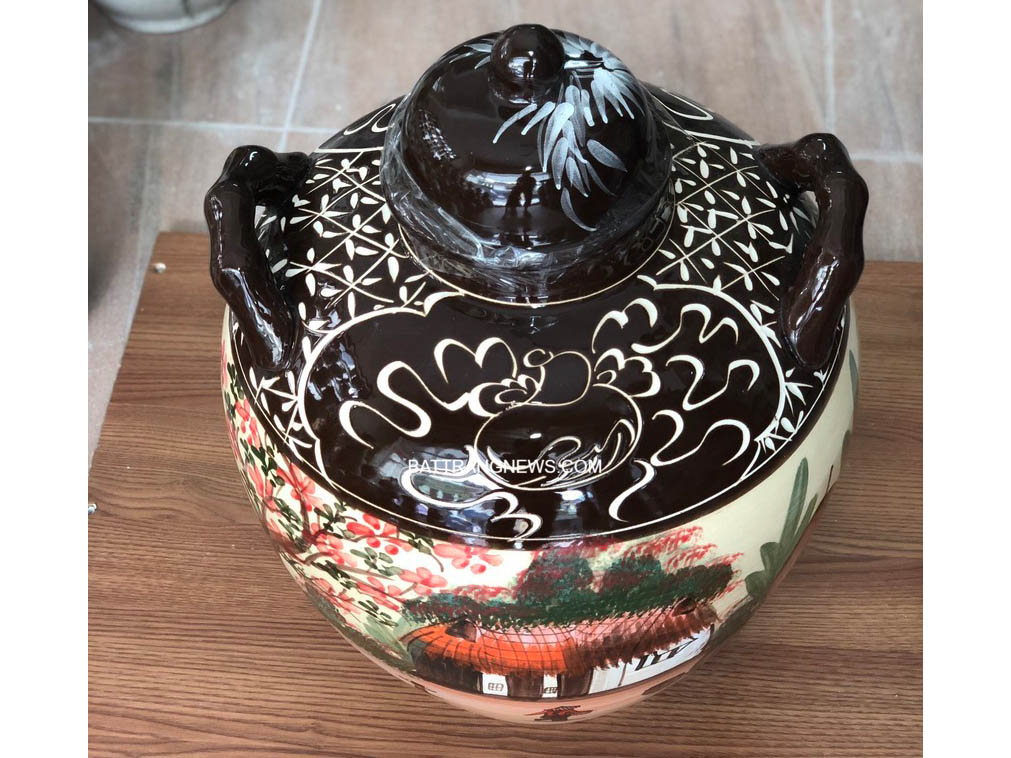 Chum sứ ngâm rượu vẽ đồng quê 20 lít 2