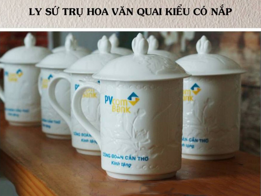 Ly sứ men trắng dáng trụ hoa văn có nắp 2