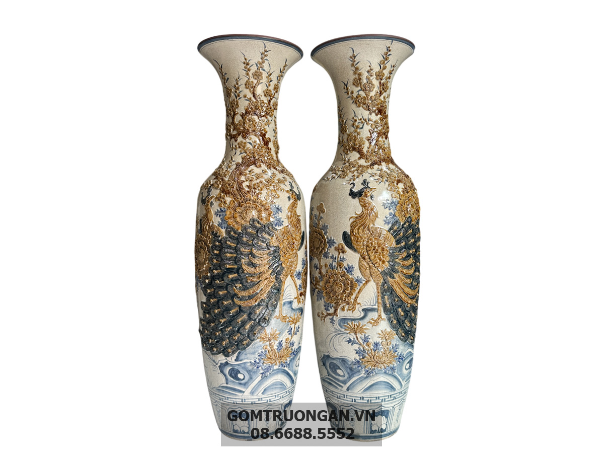 Lọ lộc b&igrave;nh B&aacute;t Tr&agrave;ng men rạn đắp nổi C&ocirc;ng Mai 1m4 mặt b&ecirc;n