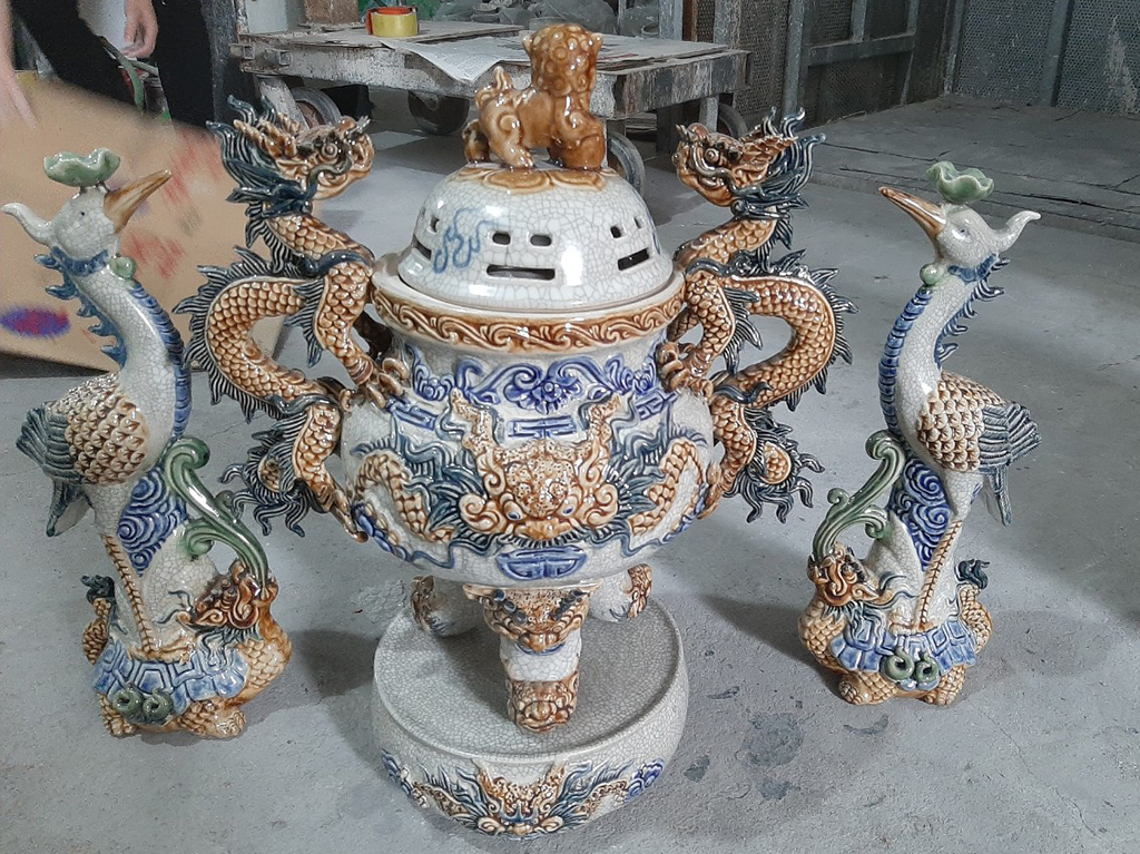 Bộ lư hương đỉnh hạc sứ Phúc Quý cao 58cm 1