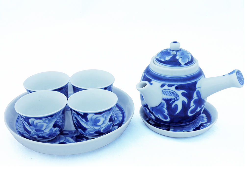 Bộ ấm chén men lam long ẩn dáng tống tay ngang 1