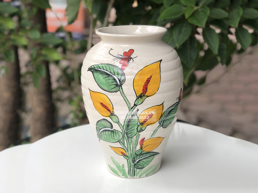 Lọ hoa men tiêu dáng xoài hoa rum 1