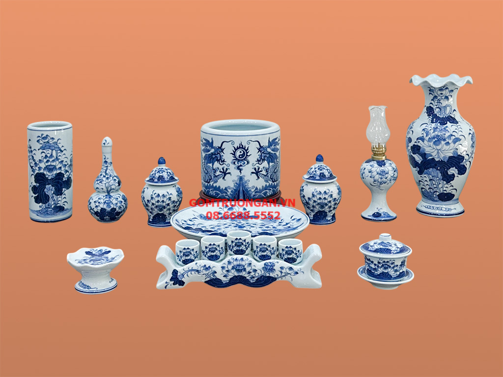 Bộ đồ thờ gia tiên men lam ngọc Lộc Phát ban thờ 1m75 1 bát hương 1