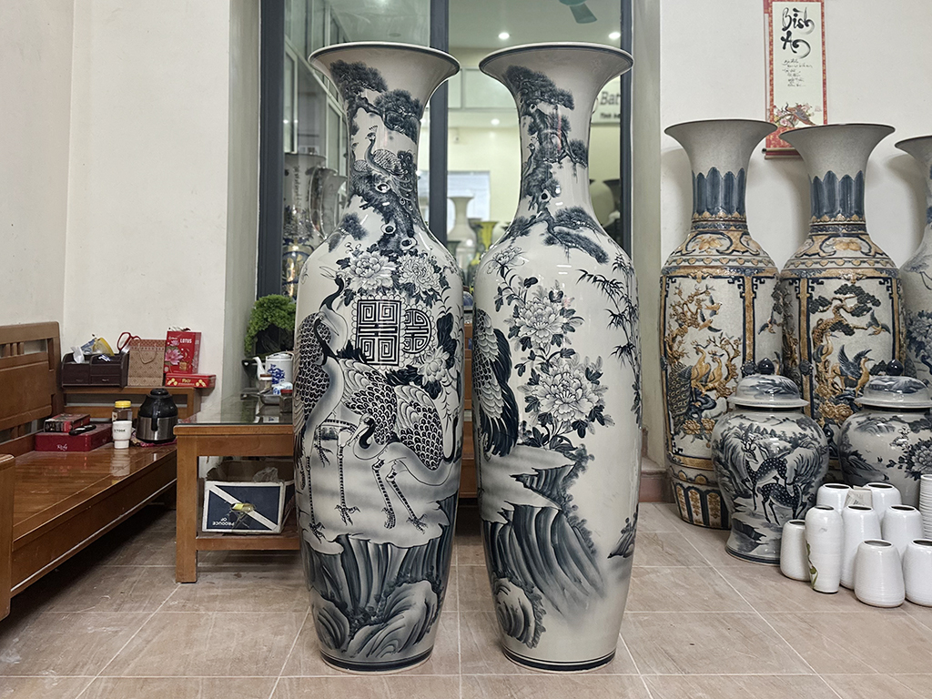 Lọ lộc bình Bát Tràng men chàm cổ Tùng Hạc Ngũ Phúc 1m6 - mặt bên phải