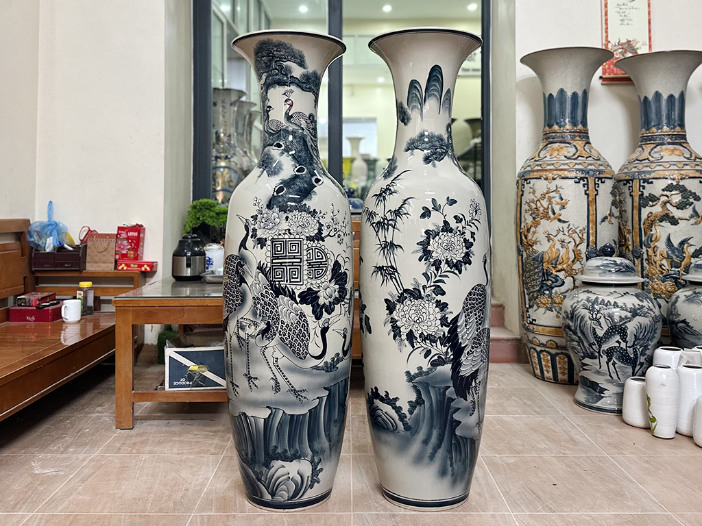 Lọ lộc b&igrave;nh B&aacute;t Tr&agrave;ng men ch&agrave;m Ngũ Ph&uacute;c vẽ kỹ 1m4 - hoa mẫu đơn