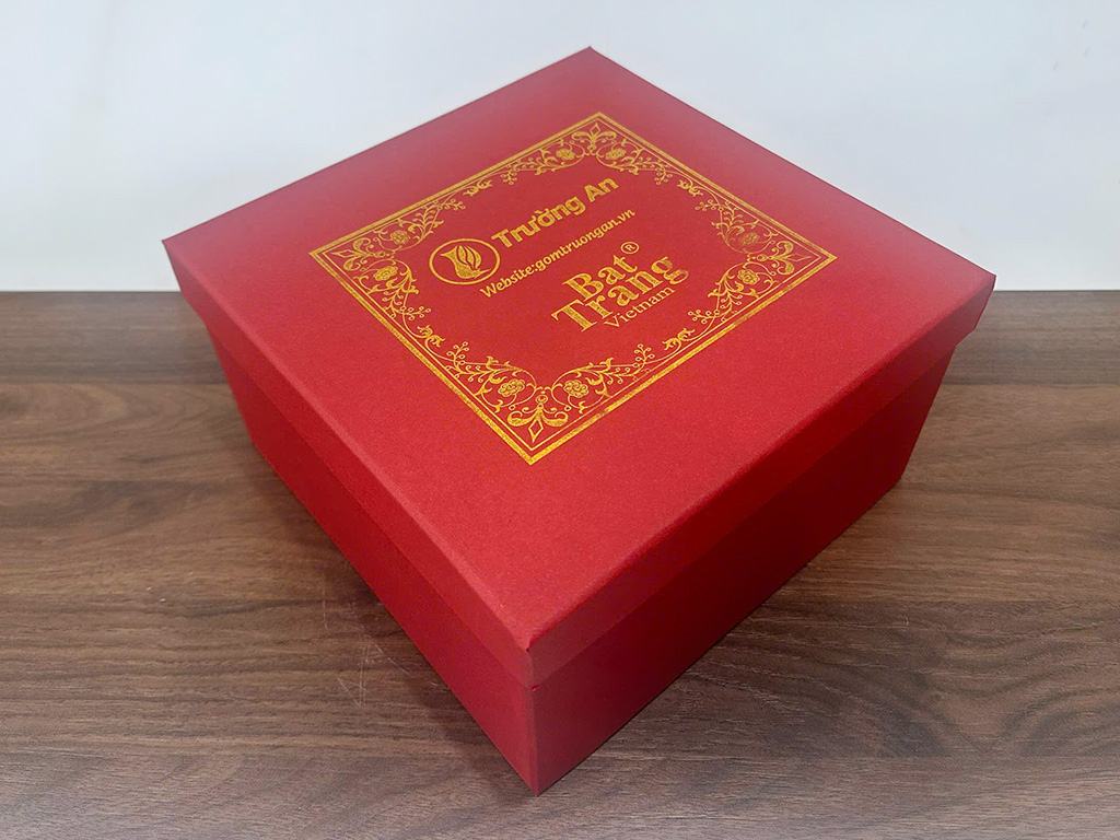 Hộp xi lót lụa vàng ấm chén cao cấp Bát Tràng 2