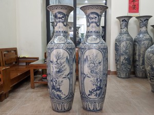 Lọ lộc bình men rạn cổ Tứ Quý 1m6