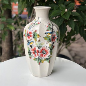 Lọ hoa men tiêu dáng múi khế S1 hoa trà