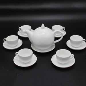 Ấm chén Bát Tràng in logo làm quà tặng dáng chóp lửa men trắng