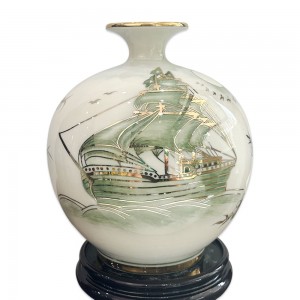 Bình hút lộc vẽ vàng Thuận Buồm Xuôi Gió Phú Quý men hoàng thổ 25cm