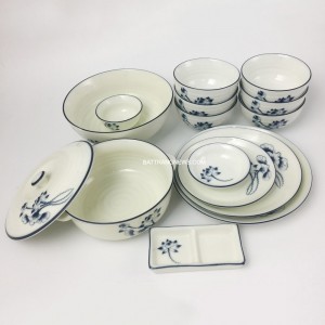Bộ bát đĩa Bát Tràng men kem vẽ sen lam