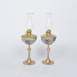 Đèn dầu men rạn vẽ rồng dáng bầu