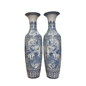 Lọ lộc bình Bát Tràng men rạn Tứ quý vẽ kỹ 1m8